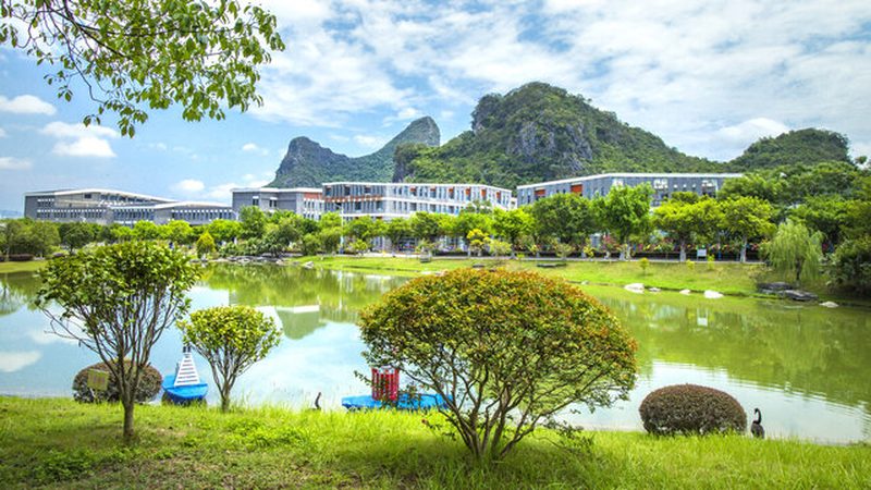 PCB线路板定制，收费标准背后的考量因素